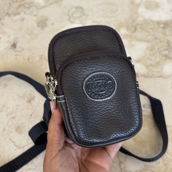 Vintage Roots Leather Camera Bag Crossbody - Picture 10 of 16